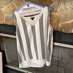 Size small Anne taylor tank blouse